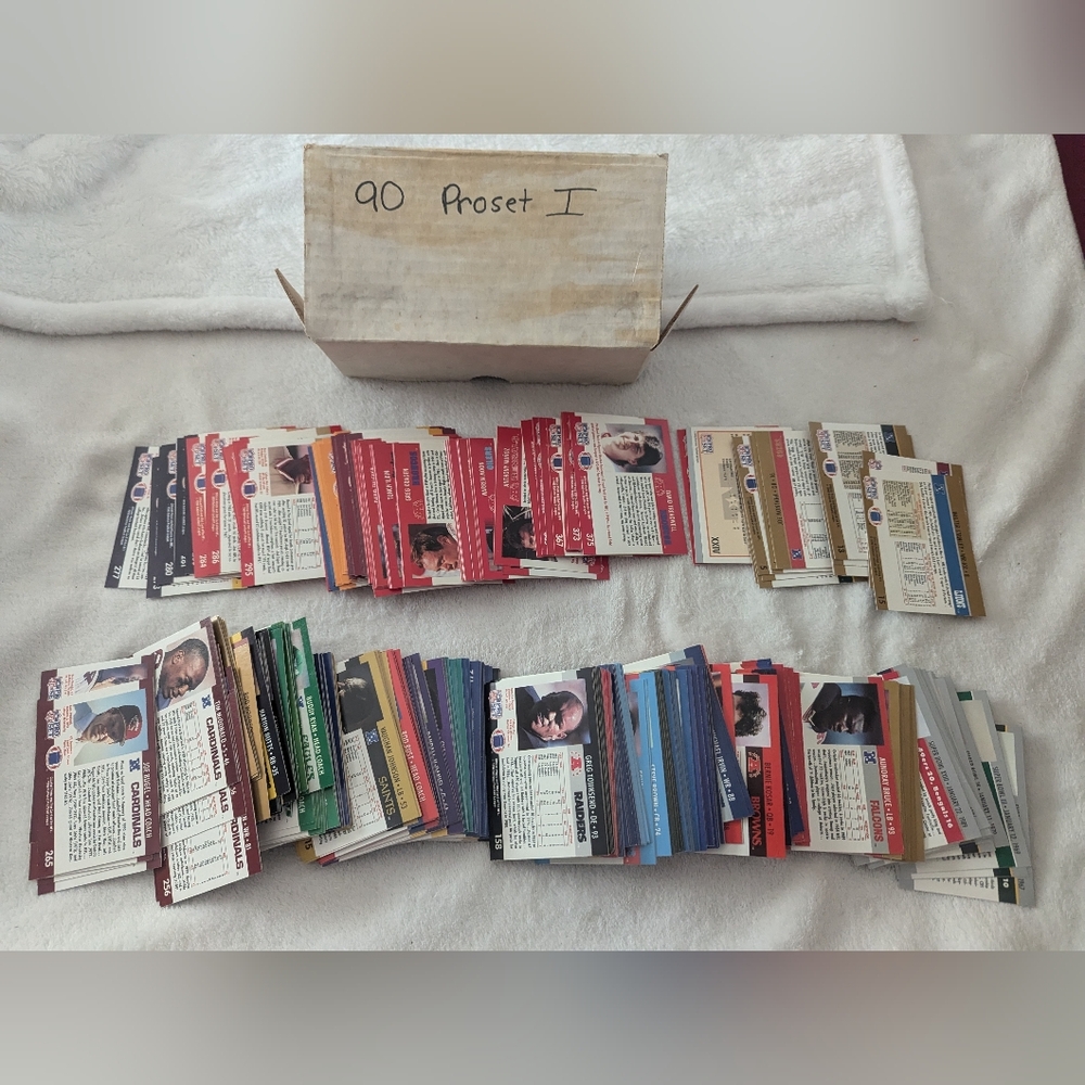 Vintage 90s Pro 1 Set Football Cards